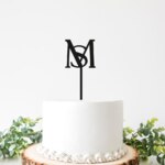 Kaketopp med monogram, 11367k